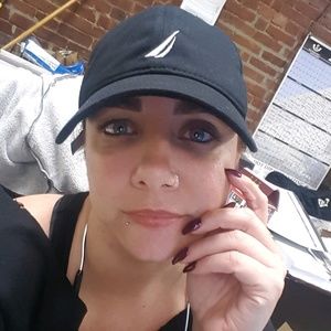 Meet your Posher, Cassie